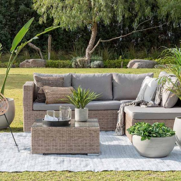 Studio Windsor's Guide: Top 4 Luxury Garden Designs for 2024